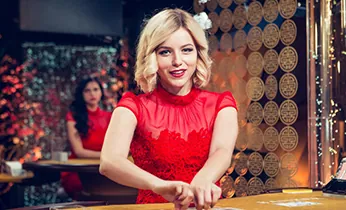 Đội ngũ hỗ trợ khách hàng của Q8BET Link Mới sẵn sàng phục vụ 24/7